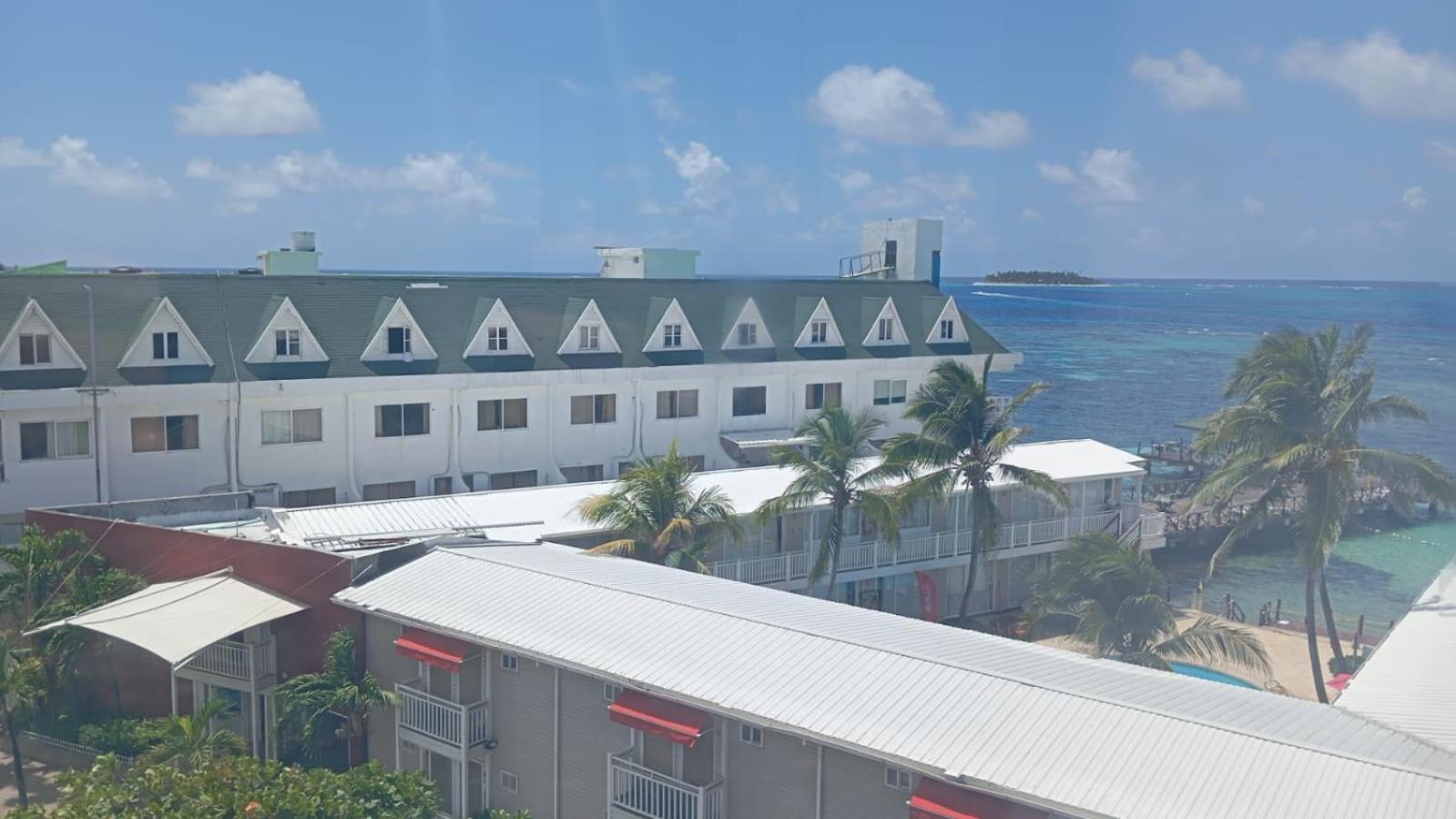 Apartamentos Commodore Bay Club San Andrés Kültér fotó